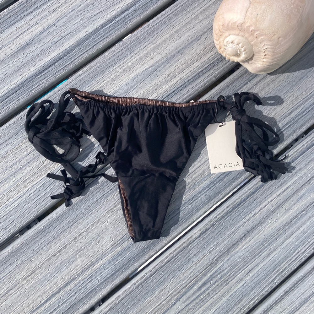 ACACIA - Taylor String Side Tie Bikini Bottom in Black - L